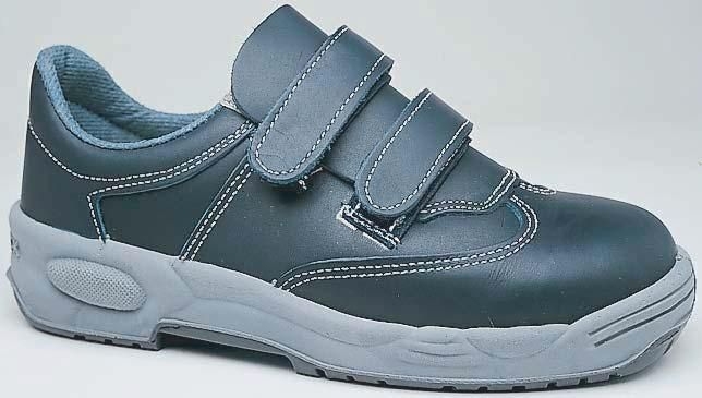 Slip resistant safety shoes