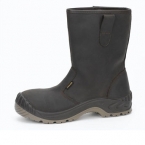 All-terrain safety boots with anti-perforation sole