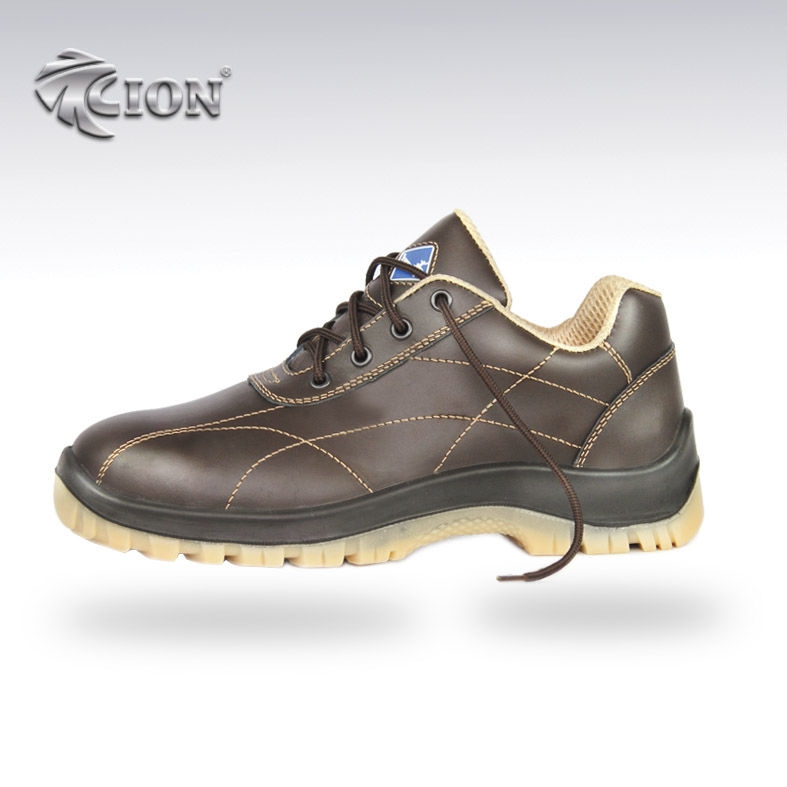 Steel toe-cap safety shoes